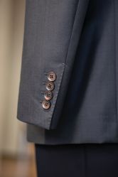 -优刻西服西装定制(金轮国际广场店)