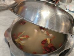 -光头药膳鸡(莱茵小镇店)