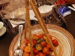 创意鲜果咕噜肉-广州文华东方酒店·江-由辉师傅主理