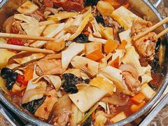 -御上皇三汁焖锅(薛城万达广场店)