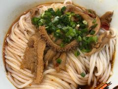 -刘聋子粉馆(张家界总店)