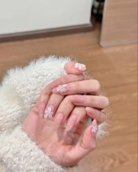 -H12 STAR日式美甲美睫专门店