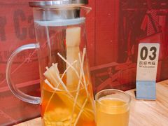 茅根竹蔗水-好彩猪肚鸡(正弘城店)