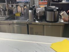 -CoCo都可(湖滨银泰店B区店)