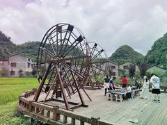 -高荡千年布依古寨旅游景区