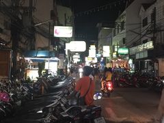-Dang restaurant (patong phuket)