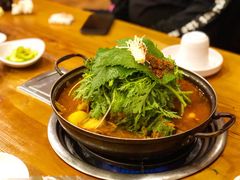 -喇喇排骨火锅·传统韩式脊骨汤(望京西园总店)