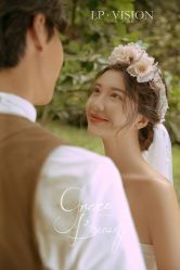 -乐派诗婚纱摄影