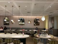 -必胜客(WOW中心城店)