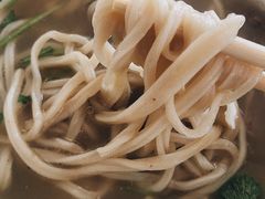 -十二忠手拉面(中华路店)
