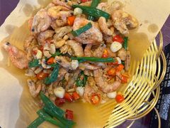 -鸿亨泰杂鱼馆(港馨家园店)