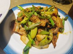 回锅肉-渝信川菜 · 川味家常菜(长安店)