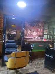 -青木造型HAIR·あおき髪を刈る潮人店