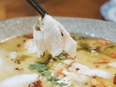 爱吃酸菜的鲈鱼-盏簋品味馆(沙溪店)