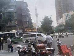 -有红鸡毛店·川菜(建设路店)