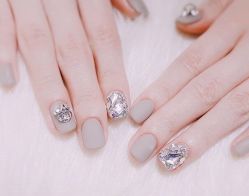 -Halo美甲美睫