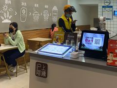 -沪上阿姨鲜果茶(桥头地铁站店)