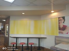 -麦当劳(中山路店)