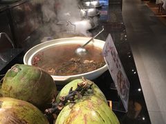 -领鲜活海鲜榴莲自助火锅(东门店)