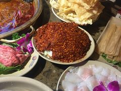 -小龙坎老火锅(滨江店)