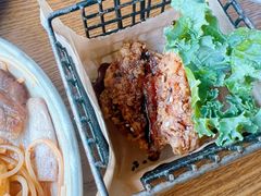 -Two Birds One Stone·一石二鸟(诚品生活店)