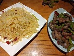 -阿里巴巴海鲜烧烤家常菜(黄岛店)