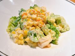 -云海肴·汽锅鸡·云南菜(天山百盛优客店)