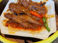 -蝴蝶里·粤菜·点心(滨江龙湖店)