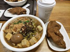 -水平有限螺蛳粉(宏达大厦店)
