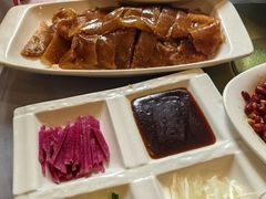 片皮烤鸭-顺风海鲜港(金玉兰店)