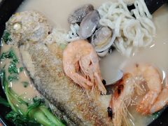 -台州老六海鲜面馆(上南总店)