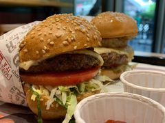 -The Habit Burger Grill 哈比特汉堡(爱琴海店)