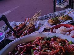 -小桥衢州人家·海鲜烧烤·盱眙龙虾(万达水街店)