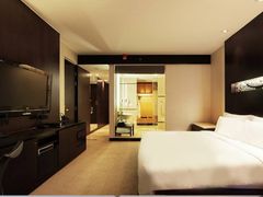 -青岛海尔洲际酒店