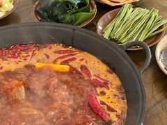 -黄潇洒老火锅(九眼桥宏济巷店)