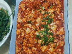 -洪霞餐馆