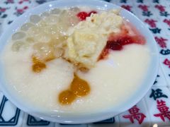 -堂屋糖水店(愚园店)
