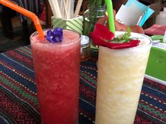 -Tikky Cafe