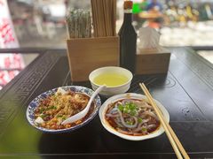 -龙抄手食府(浣花北路店)