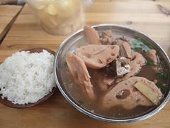 排骨藕汤-燕子煨汤(山海关路店)