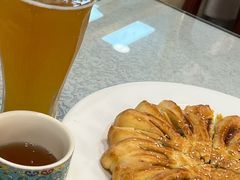 -汗腾格里·风味餐厅(新疆驻京办店)