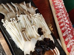 -前门·鲜肉火锅(长风店)