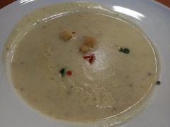 奶油蘑菇汤-新侨三宝乐西餐厅(崇文门店)