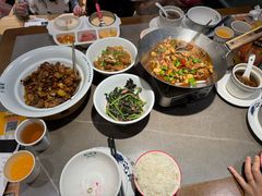 -山涧肴·湘味家肴(松岗满纷天地店)