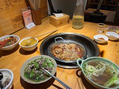 -大众跷脚牛肉馆·非遗传承单位(峨眉山店)