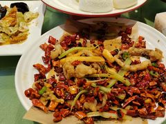-桃子餐厅·天津菜(王顶堤总店)