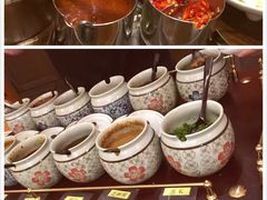 自助调料区-泓炙颐凤鲜海鲜火锅料理(桐乡店)