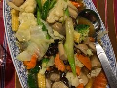 -卷心菜和避孕套餐厅(Pattaya)