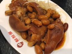 长生果猪脚-胡须张鲁肉饭(美食文化馆店)