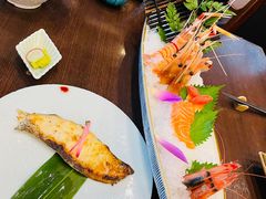 -万岛日本料理铁板烧(静安店)